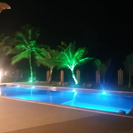 Praia De Itacimirim, Pe Na Areia Exterior photo