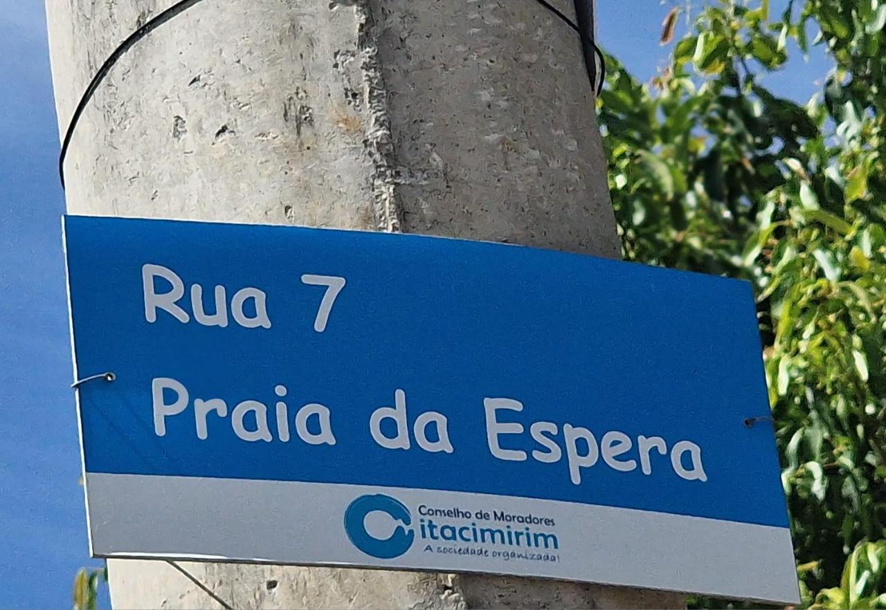De Itacimirim, Pe Na Areia